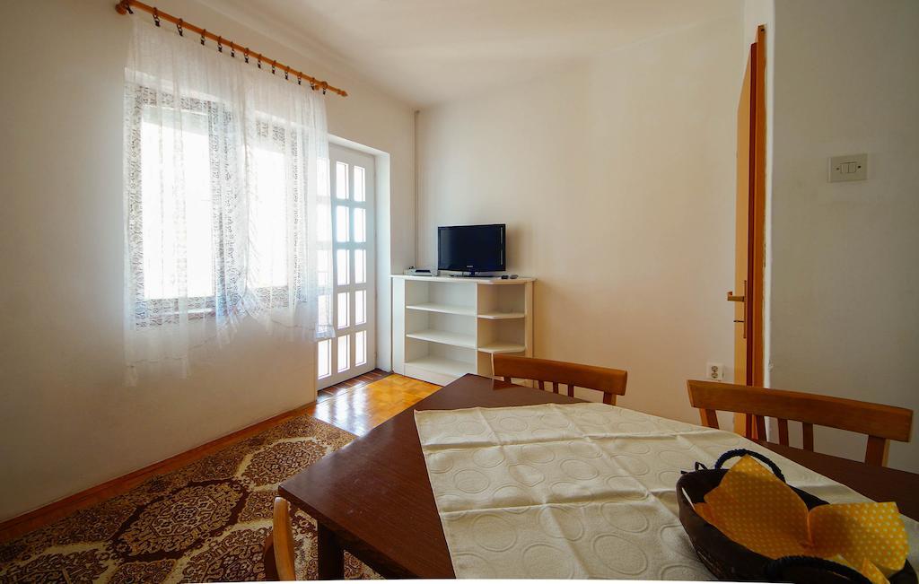 Apartments Lina Novi Vinodolski Bilik gambar